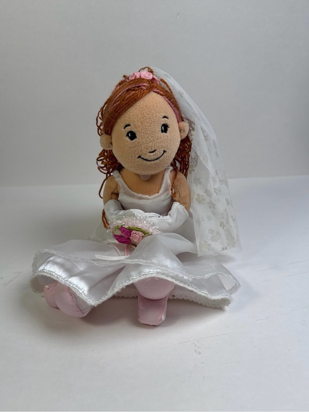 Groovy Girls Jennibelle Bride plush doll